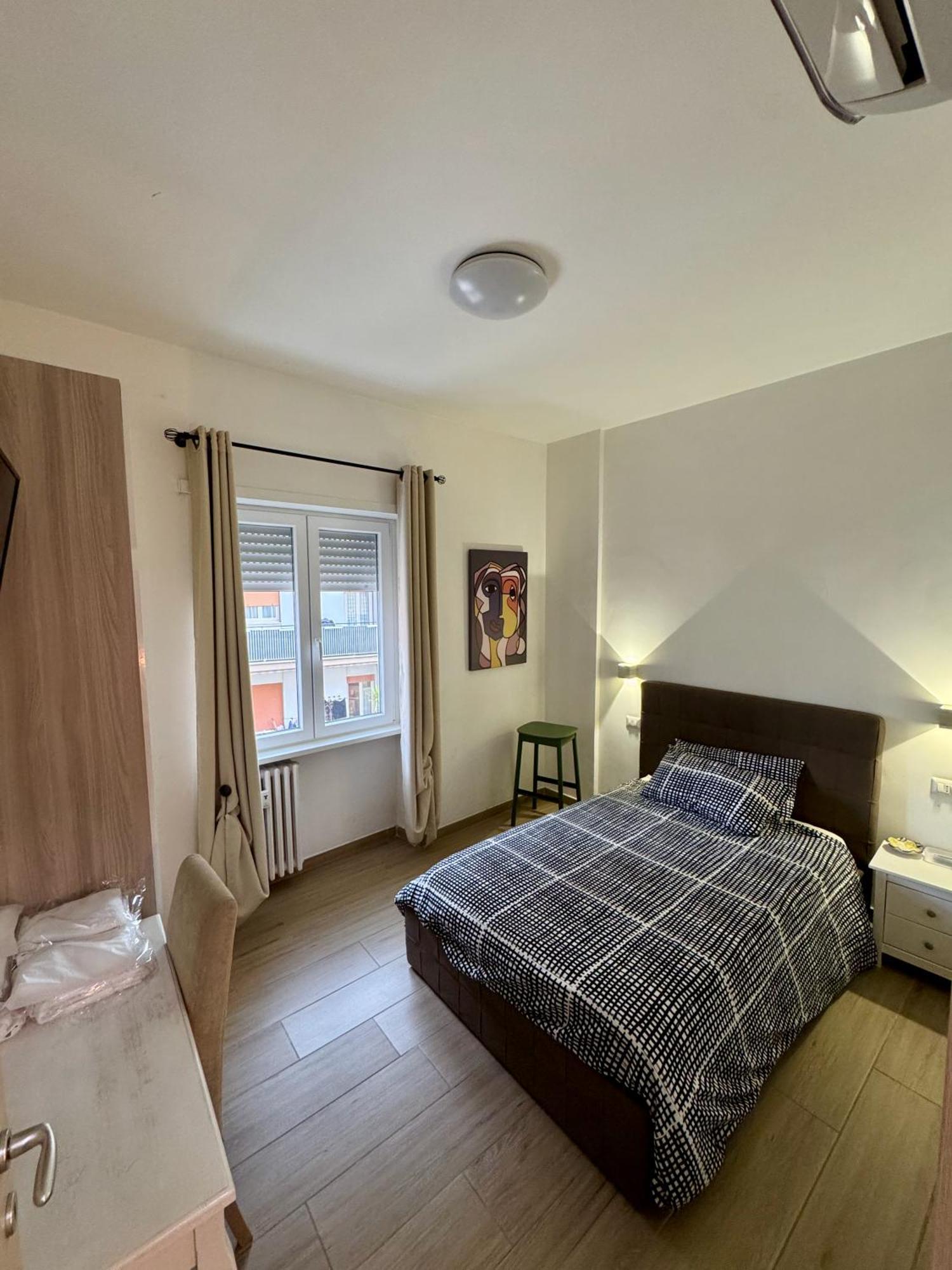 Apartamento Grazioso Tiburtina - 3 Bedrooms *