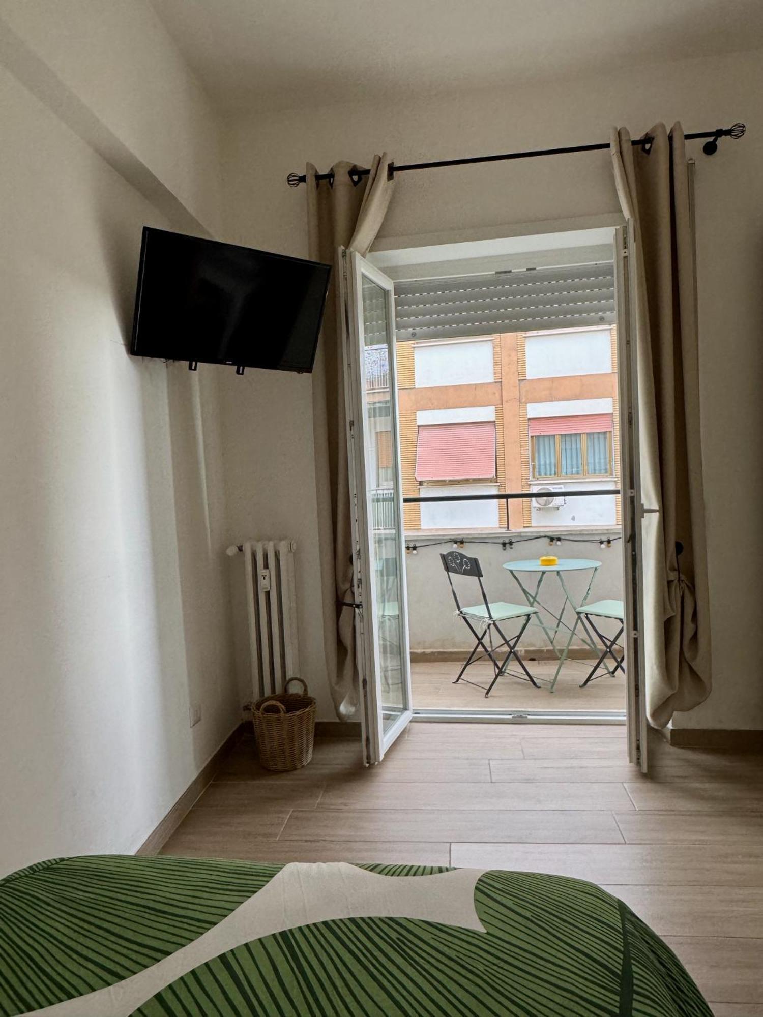 Apartamento Grazioso Tiburtina - 3 Bedrooms