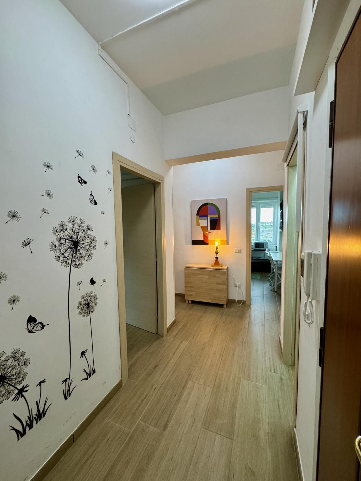 Grazioso Tiburtina - 3 Bedrooms Apartamento